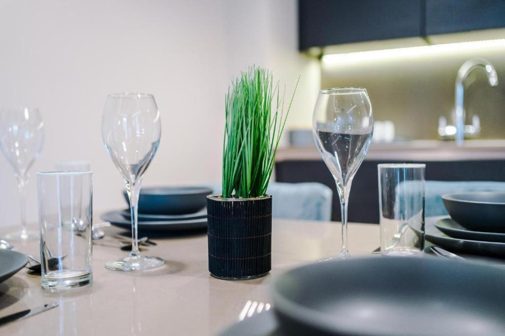 Exquisite Central York Abode Sleeps 6! Eksteriør billede