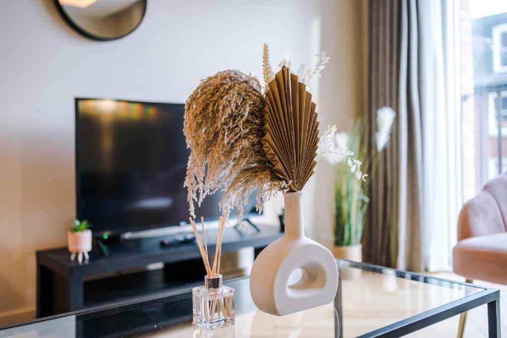 Exquisite Central York Abode Sleeps 6! Eksteriør billede