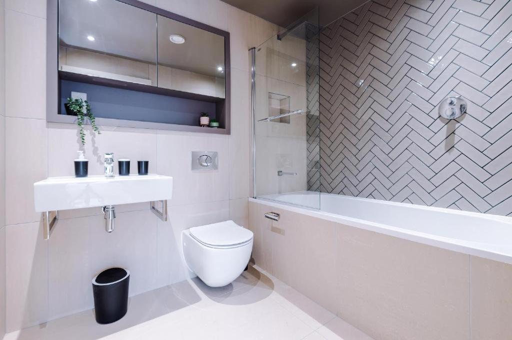 Exquisite Central York Abode Sleeps 6! Eksteriør billede